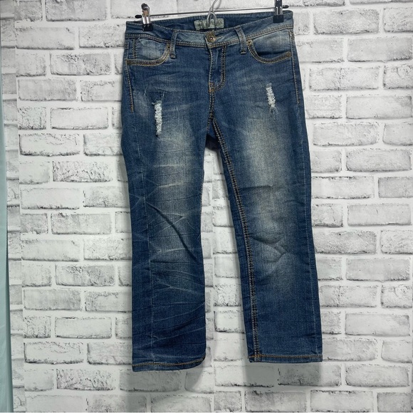 Paris Blues Distressed Crop Low Rise Jeans Junior Size 5 - Picture 1 of 10